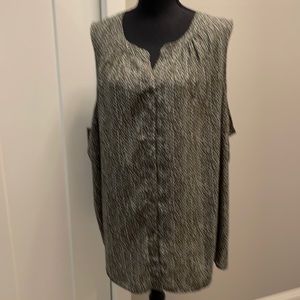 Plus size 3X sleeveless blouse